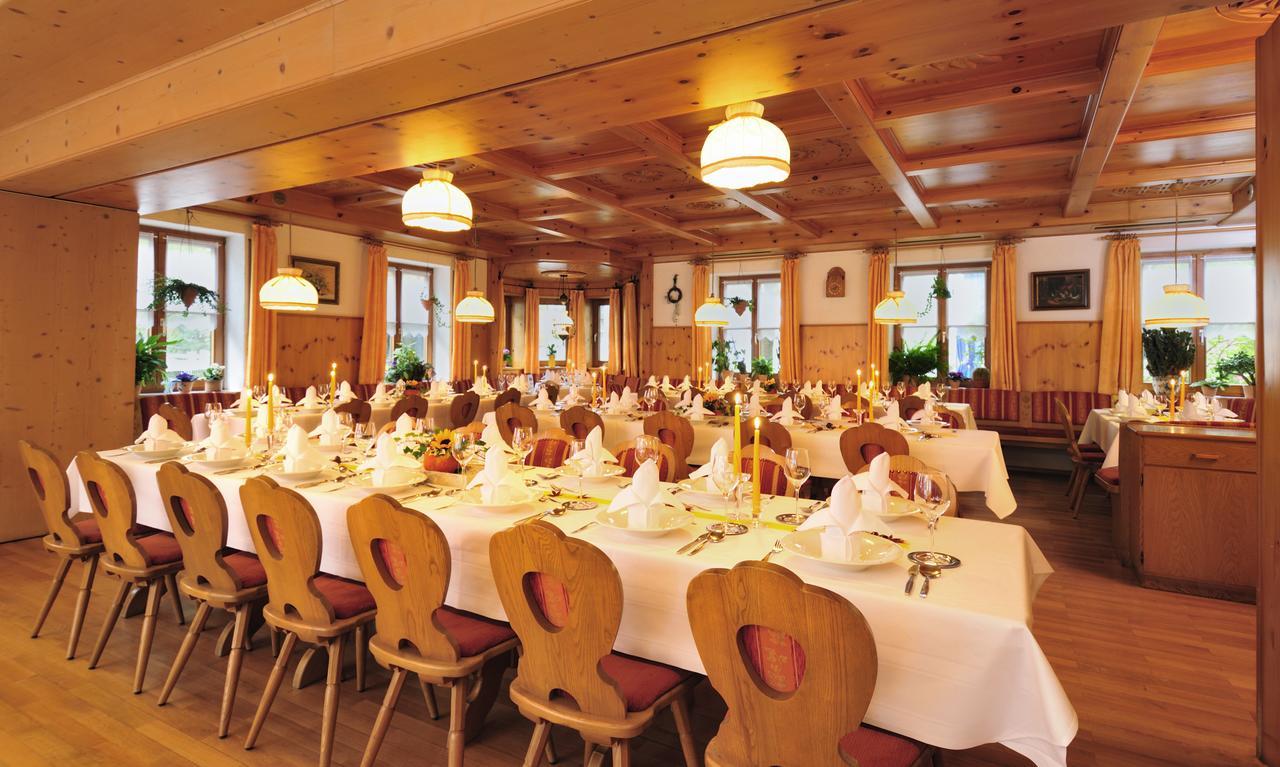 格鲁堡酒店 Westendorf  外观 照片